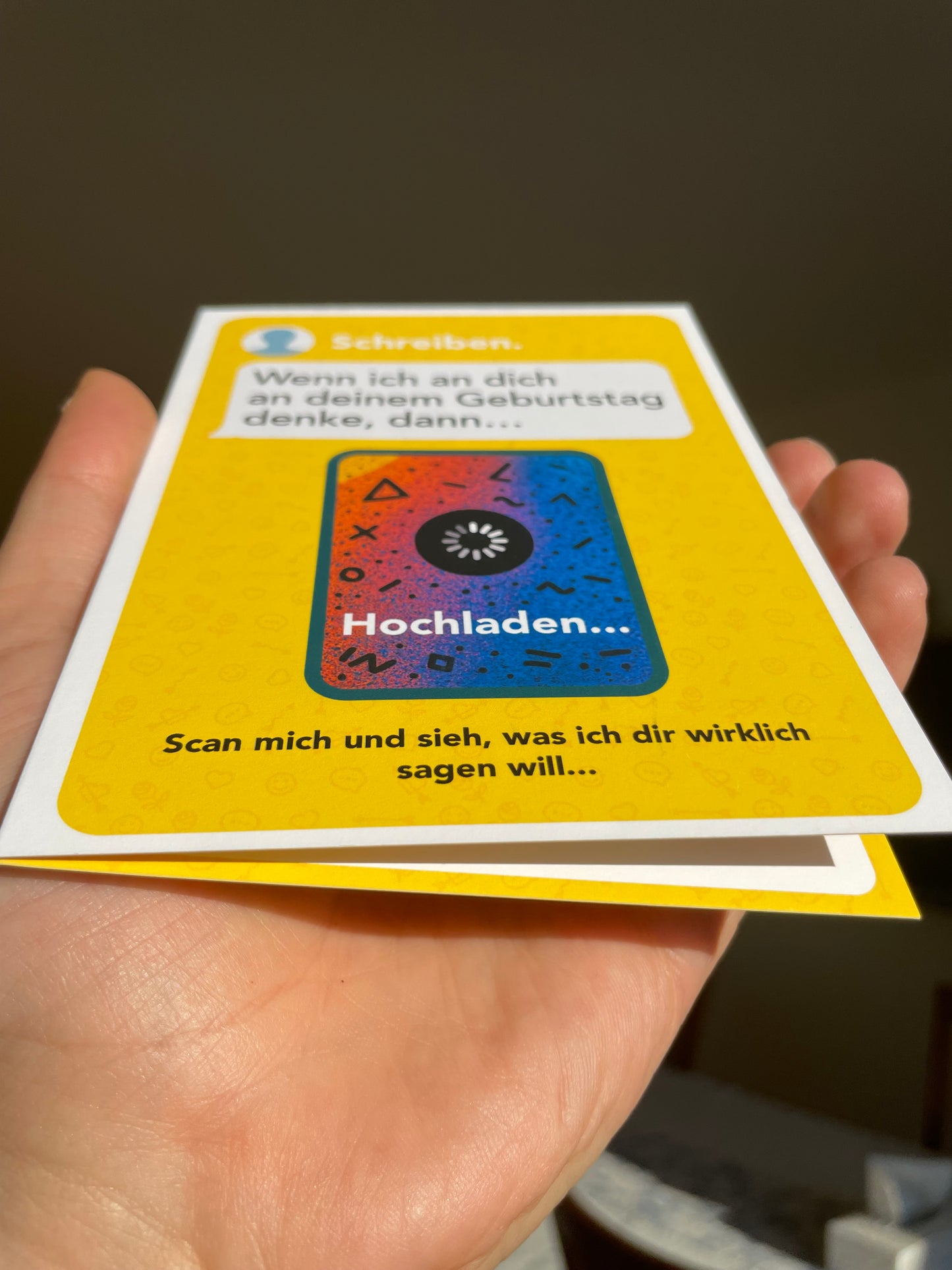 AR-Geburtstagskarte mit Video-Botschaft | Messenger-Look & QR-Code Happy Birthday zum Scannen! | Interaktive Karte mit persönlichem Video