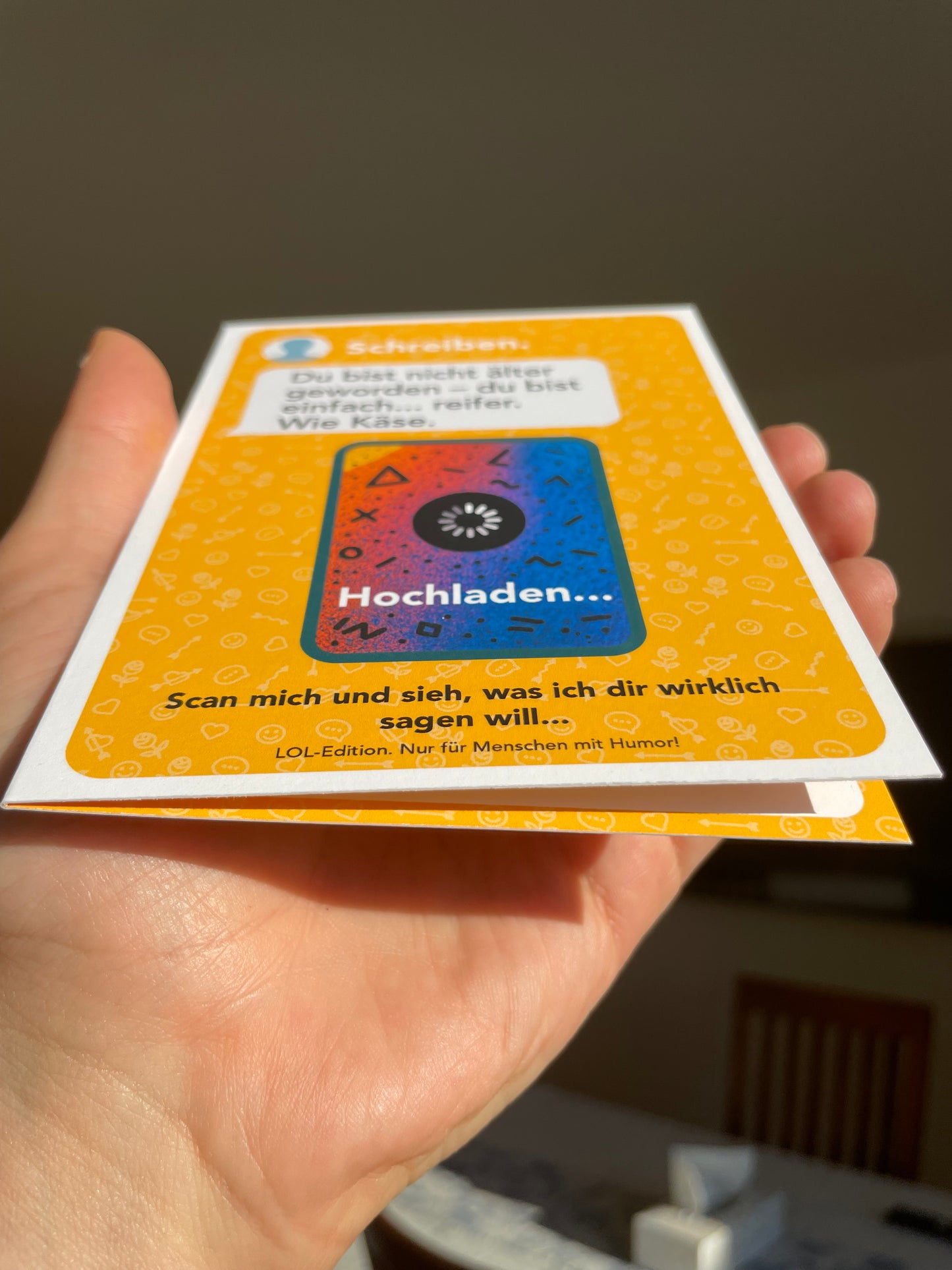 AR-Geburtstagskarte mit Video-Botschaft (LOL-edition) | Messenger-Look & QR-Code Happy Birthday zum Scannen! | Interaktive Karte mit persönlichem Video