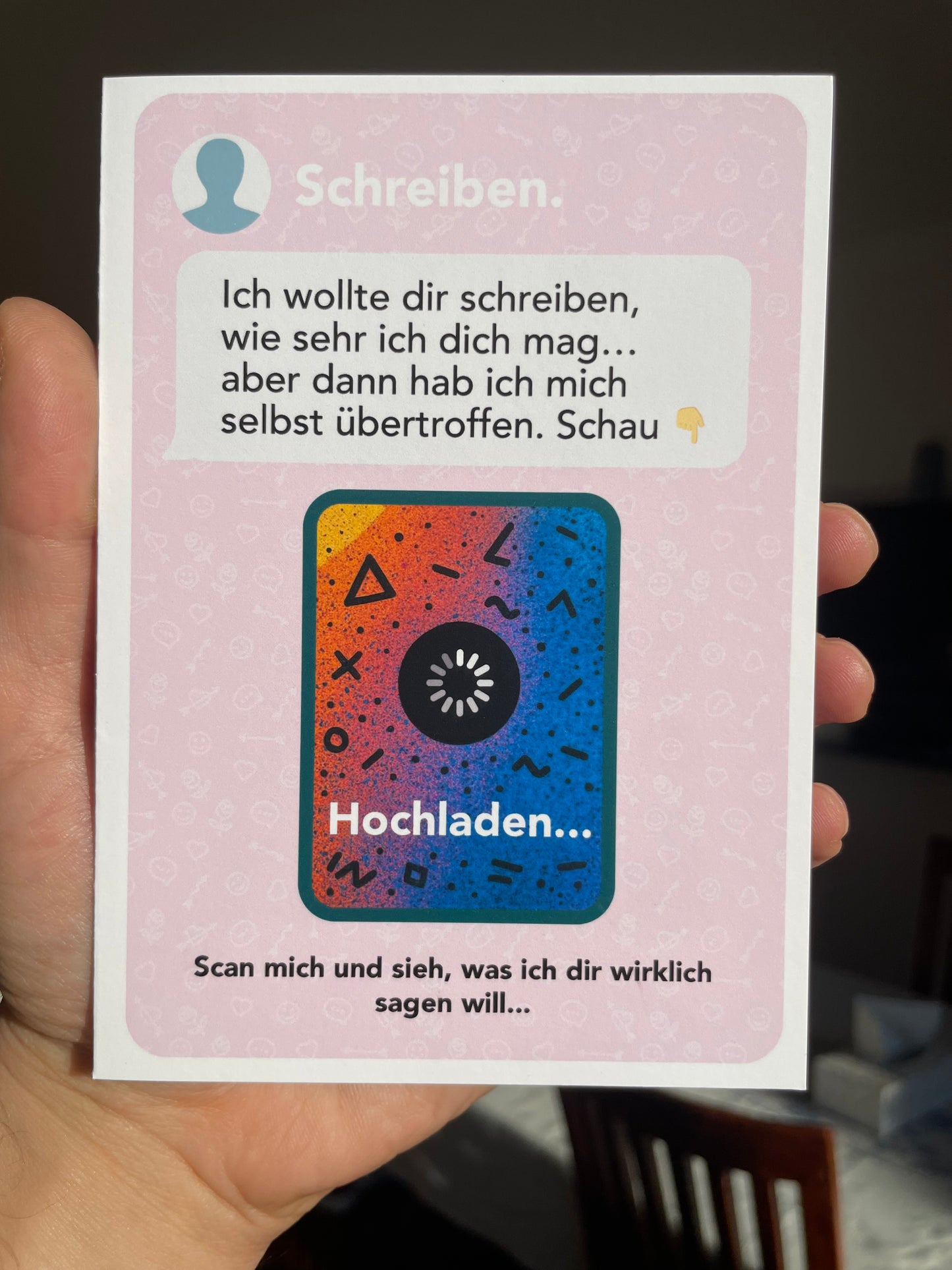 Romantische AR-Karte zum Hochladen deines Videos | Scan. Schau. Wow.