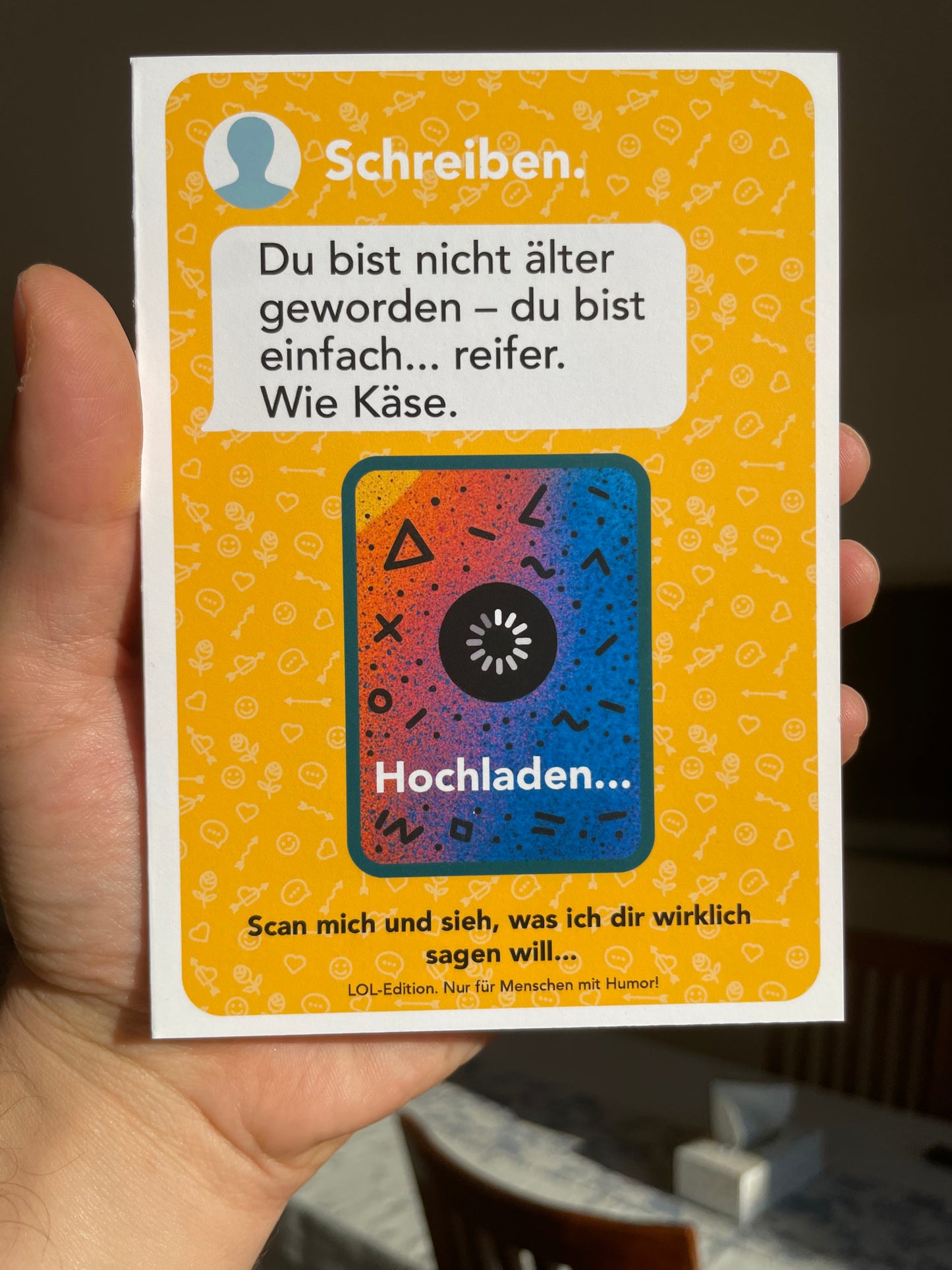 AR-Geburtstagskarte mit Video-Botschaft (LOL-edition) | Messenger-Look & QR-Code Happy Birthday zum Scannen! | Interaktive Karte mit persönlichem Video